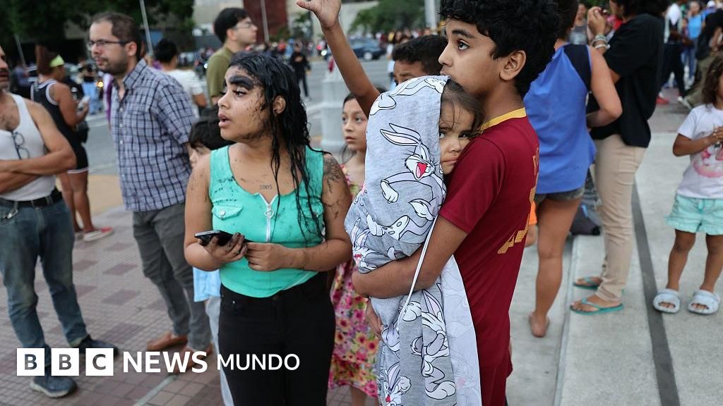 "¡Pidan ayuda. Estamos aquí!": los primeros testimonios tras el terremoto de magnitud 7,2 y su potente réplica en Venezuela