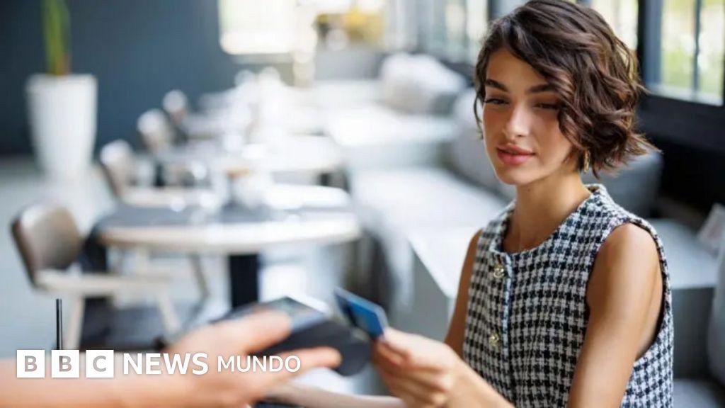 5 consejos para administrar tu dinero según el director del banco más grande de Reino Unido